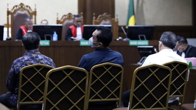 Pemnzonjonjonjonjons gratis Ronald Tanur Surbaya publicó un mensaje del ex presidente del Tribunal de Distrito: Don’t Forget Me