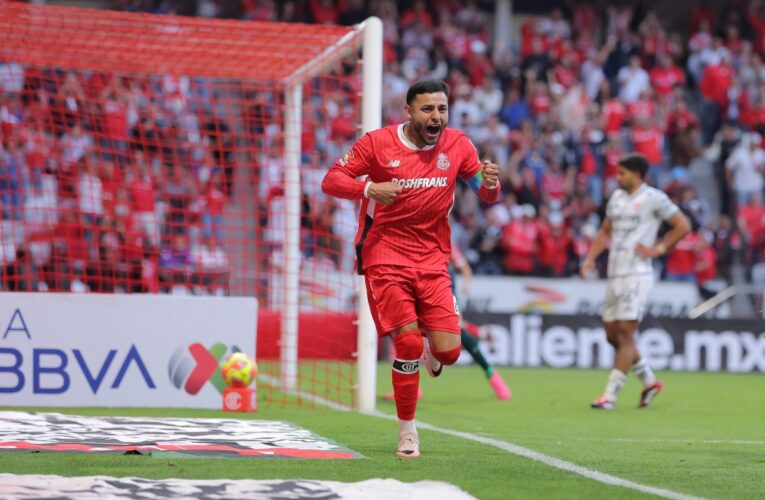 Alexis Vega lideró un gran regreso a Tuluka 5-2 contra Nekxa con un triplete espectacular