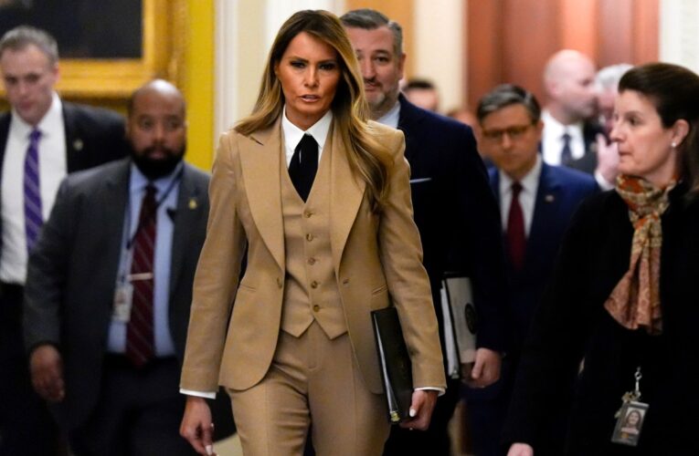La pornografía de Melania Trump va a apoyar a Bill contra “Dipfek”