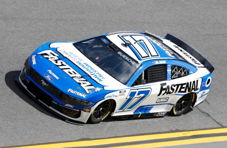 Keslovsky compara el Rulbook NASCAR con el código tributario del IRS