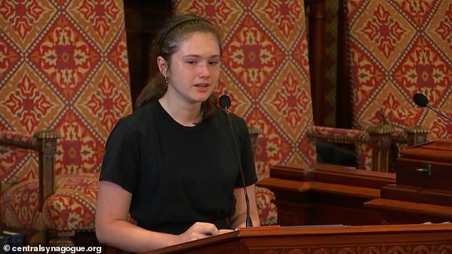 Girl Blackstone Ejecute Mom Weeps para mamá NYC Shooter Wesley Leptner y su hermano es un cómodo padre viudo