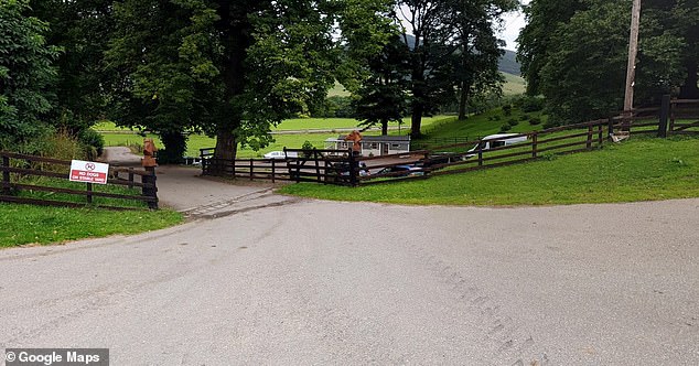 Manhaunt se lanzó después de un colegial de ocho años ‘agresivo sexualmente en tienda’ mientras establecía un campamento con su familia