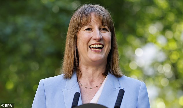 Gran impulso para las alcantarillas como Reeves se ha establecido en la asignación de ISA sin recorte