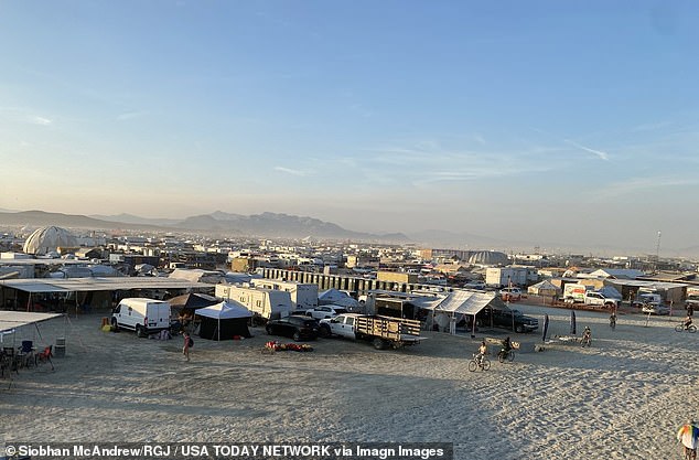 Burning Man Festivalgour fue encontrado muerto en la piscina de sangre mientras la policía comenzó a investigar el asesinato
