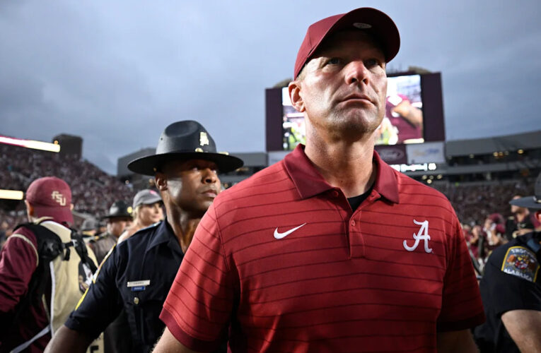 La entrenadora de Alabama, Kalen Debwar, perderá ante el estado de Florida: “Necesitamos hacerlo mejor”