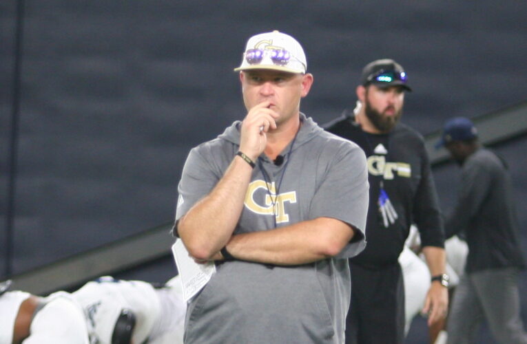 Citas de la presencia del sábado de la llave ACC Hande Brent