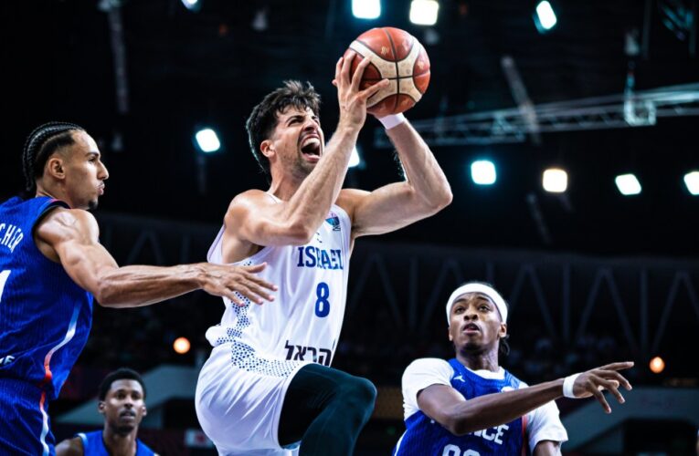 Denny Abadiza, Israel Francia pasó tarde para el Eurozket para una victoria de 2025