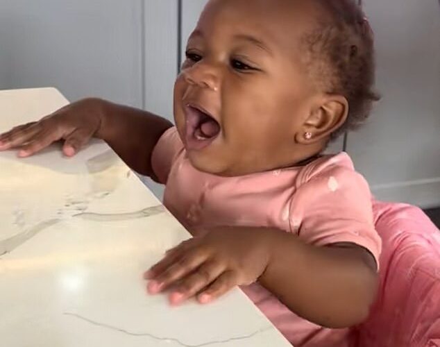 Soy una madre cuyo bebé grita en voz alta en los restaurantes, aquí por qué no me disculpé con otros clientes.