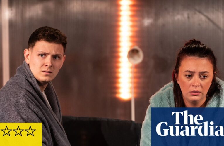 Ring Ring Review: La Ronde reinventada como un carrusel de ansiedad moderna en el teatro