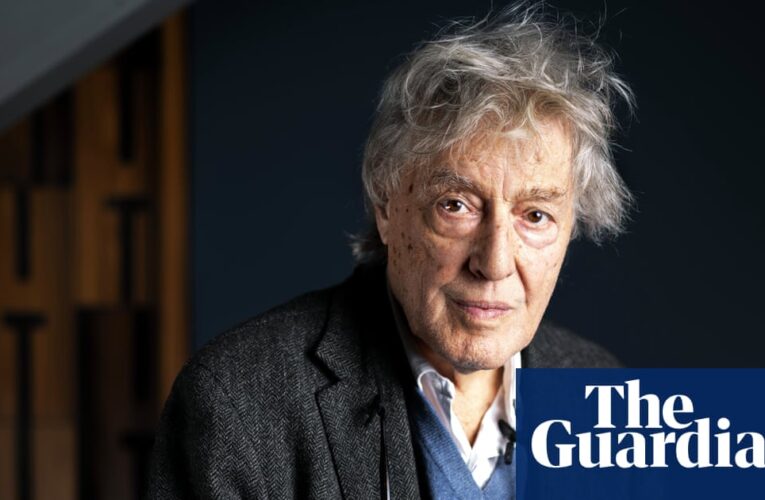 Con su imaginación inquieta, Tom Stoppard nos muestra una mente en movimiento Tom Stoppard