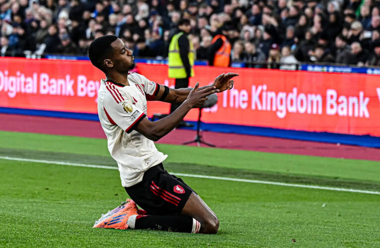 Alexander Isak en el acta del West Ham y ganando impulso