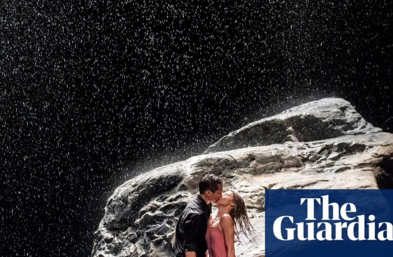 Una noche para recordar: las mejores tomas de teatro y danza de Tristram Kenton de 2025: en imágenes