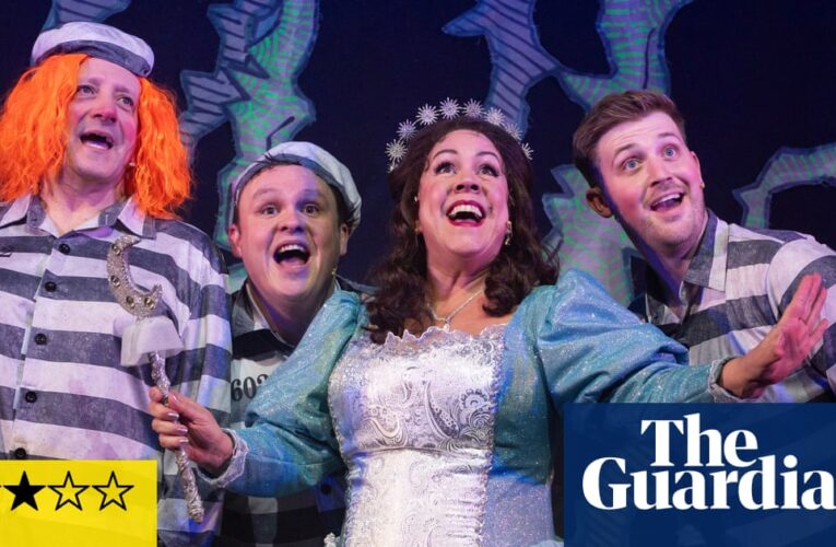 Revisión de la Bella Durmiente – Porciones dobles del popular juego de palabras Fairy Dust de York | temporada panto