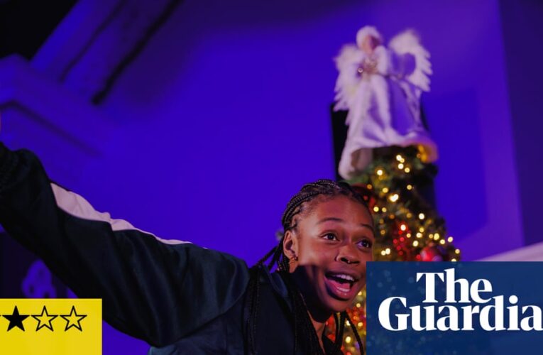 Una reseña de la feria navideña: bañada en un conmovedor sentimiento de buenos deseos para todos, específico del sitio. espectáculo de navidad