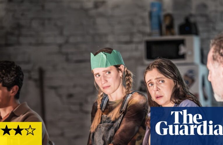 Reseña del día de Navidad: Sam Grabiner ofrece un gran debate en la mesa del teatro