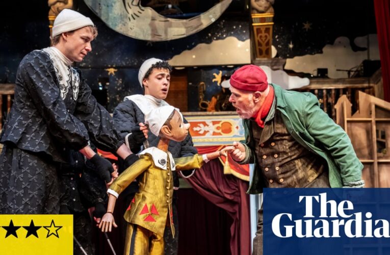 Reseña de Pinocho: cambie el musical familiar completo por una lectura sincera y humor en Collodi’s Darkness the Theatre