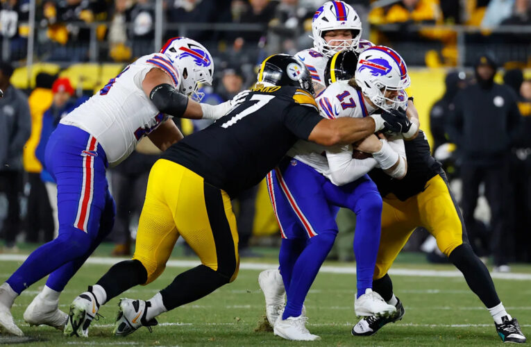 Cam Hayward acusado de darle un rodillazo a Josh Allen ‘en mi estómago’ después de múltiples intercambios acalorados en la victoria de los Bills sobre los Steelers