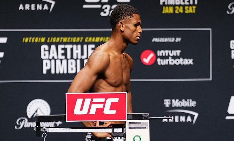 Smotherman colapsó después de los pesajes de UFC 324