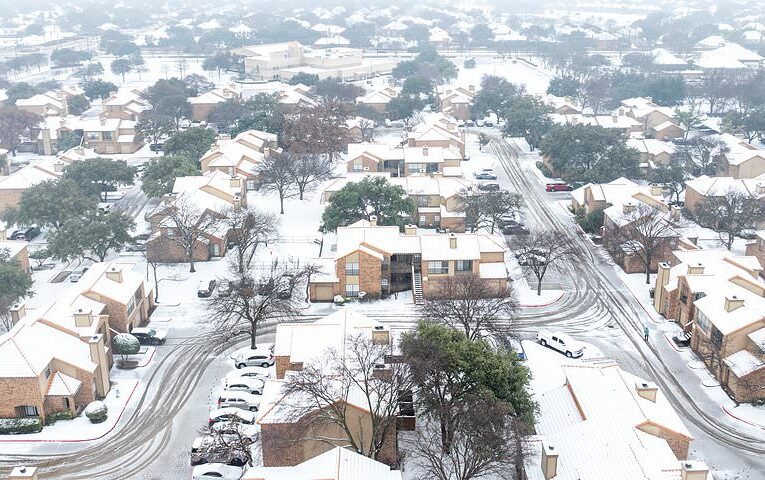 12 ciudades sufrirán daños “catastróficos” como consecuencia de una devastadora tormenta invernal en EE. UU.: actualizaciones en vivo