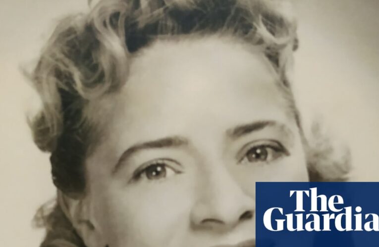 Muerte de Elizabeth Kerr el teatro