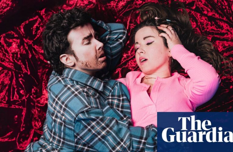 ‘Se siente tan prohibido’: Natalie Palamides interpreta las dos mitades de una pareja tóxica y su impactante próximo espectáculo | comedia