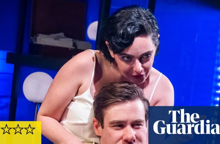 Reseña de Beautiful Little Flowers: F Scott y Zelda Fitzgerald animan las demandas musicales | el teatro