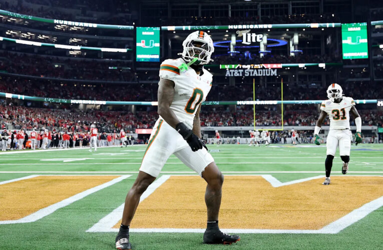Miami derrota a Ohio State 24-14 para ganar el Cotton Bowl y avanzar al College Football Playoff