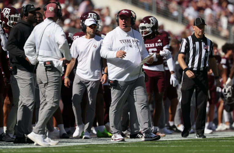 Texas A&M promueve nuevos entrenadores de receptores abiertos y mariscales de campo