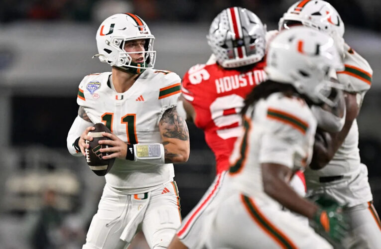 Miami derrota al campeón nacional defensor Ohio State 24-14 en los cuartos de final del CFP en el Cotton Bowl