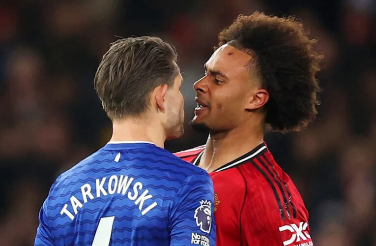 Joshua Zirkzee se reúne con INEOS para decidir su futuro