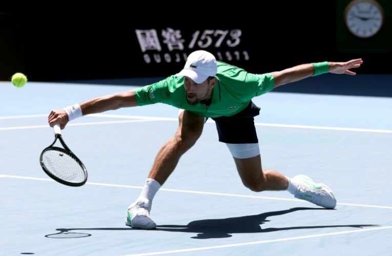 Keys se deleita con el calor de Melbourne mientras Djokovic intensifica su apuesta por la historia