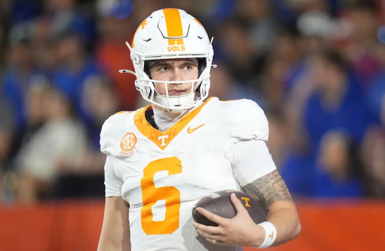 Según informes, el mariscal de campo de fútbol de Tennessee, Joey Aguilar, tuvo un tumor en el brazo durante la temporada 2025.